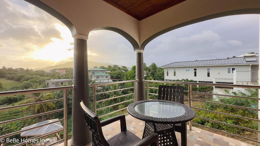 Deity Divine Suite - 12 min from UVF Airport, Vieux Fort