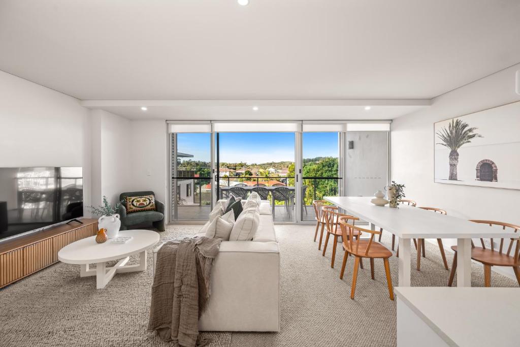 Waterline 310, Forster