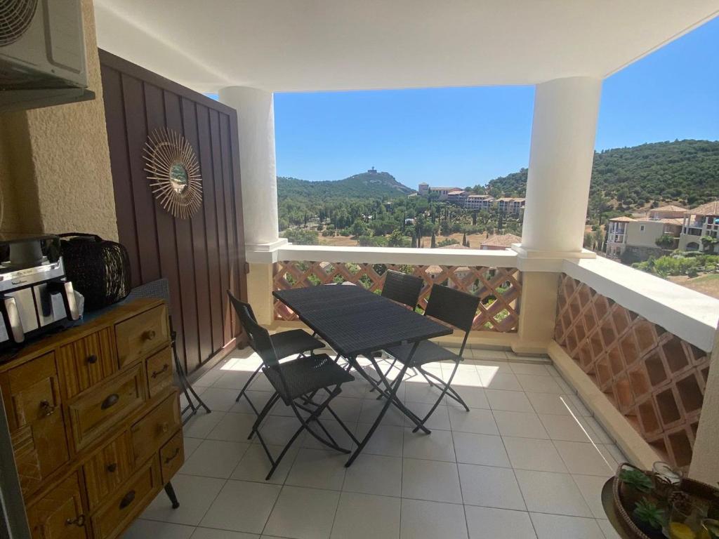 Cap Esterel 2 pièces avec terrasse - FR-1-504-693 - 3