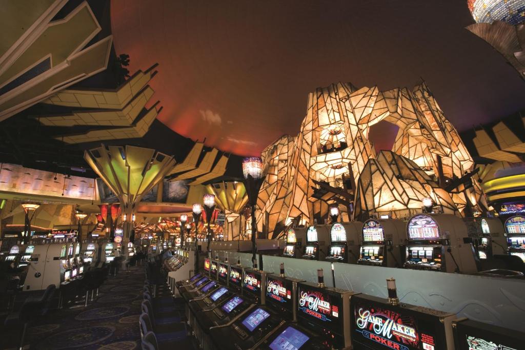 Mohegan Sun Hotels Free Room Mohegan Sun Hotels Free Room