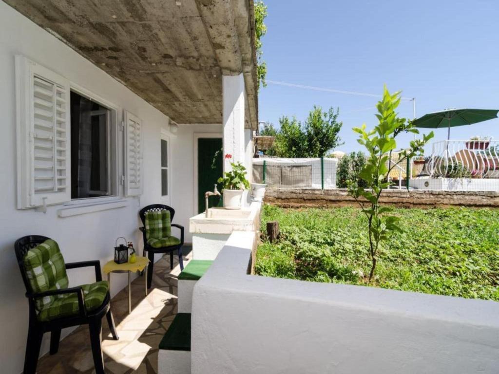 Apartment Mir - Studio Apartment with Garden View, Dubrovník