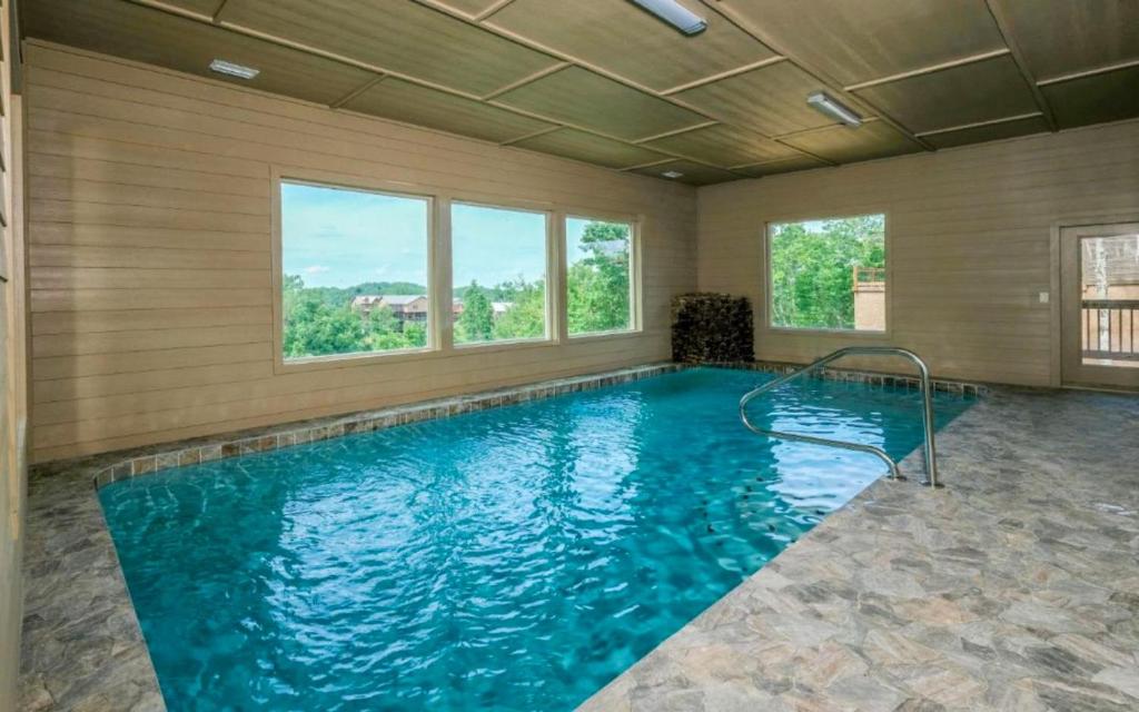 Hibernation Wonderland, Pigeon Forge