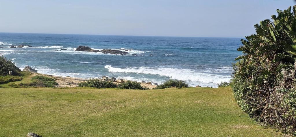 Calamari 9 - 6 Sleeper - 30 Steps From The Beach!, Margate