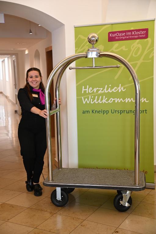 フロント・ロビー