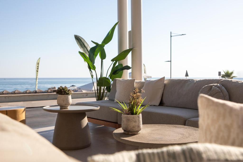Ammos Suites — Restaurant & bars in Rethymnon