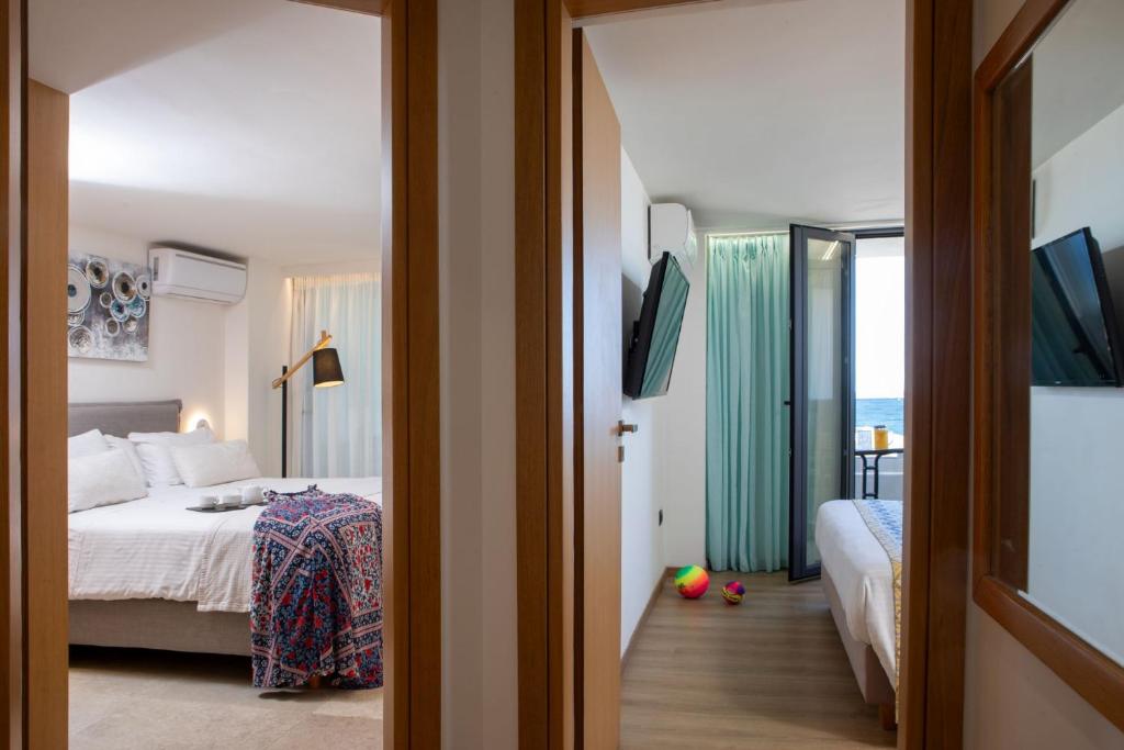 Ammos Suites — Hotel rooms in Rethymnon