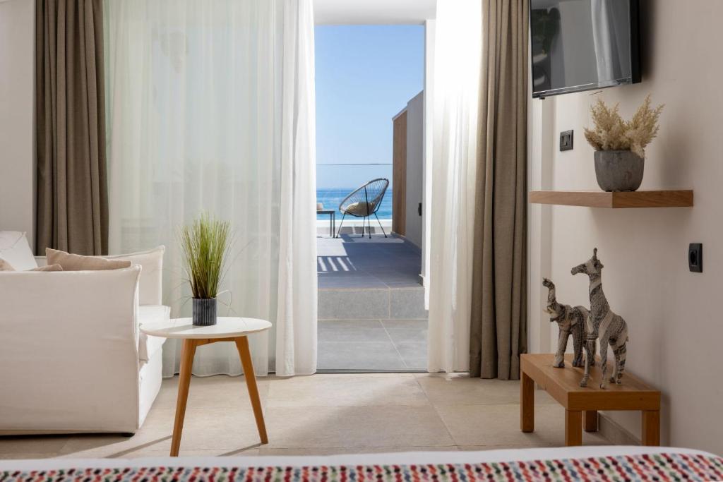 Ammos Suites — Hotel rooms in Rethymnon