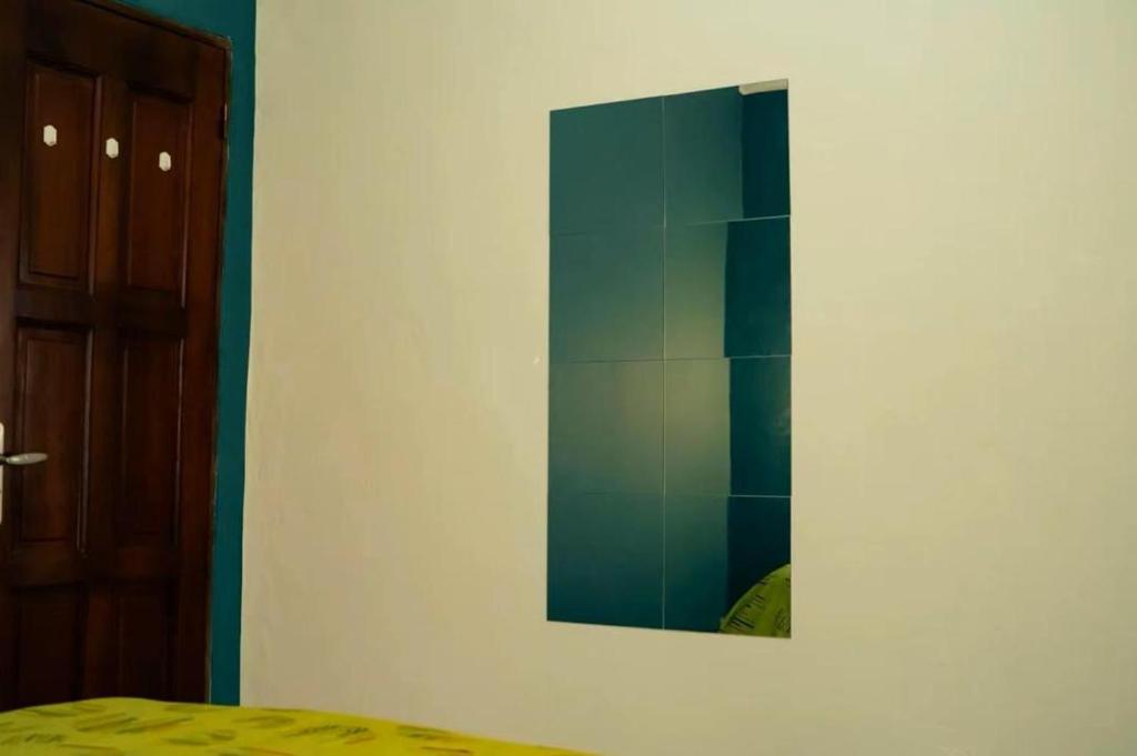 STEPHEN Meuble, Yaoundé