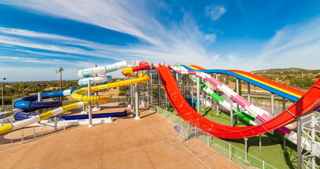 Globales Bouganvilla — Sa Coma, Balearic Islands
