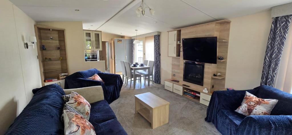 Golfing & Family Breaks in Luxury Lodge, Tydd Saint Giles