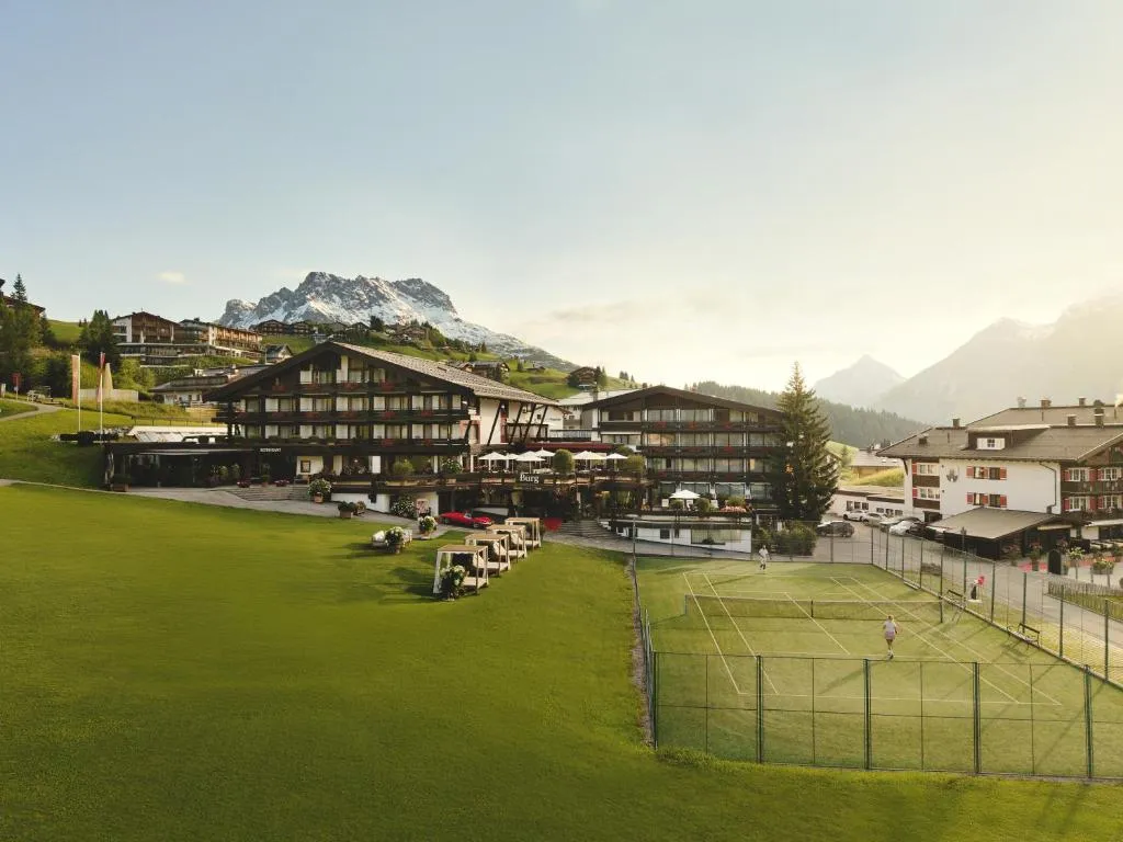 Burg Hotel Oberlech, hotel in Lech am Arlberg