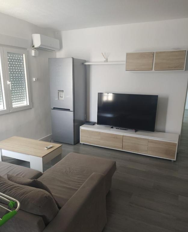 Apartment in Gandía with AC, Gandía
