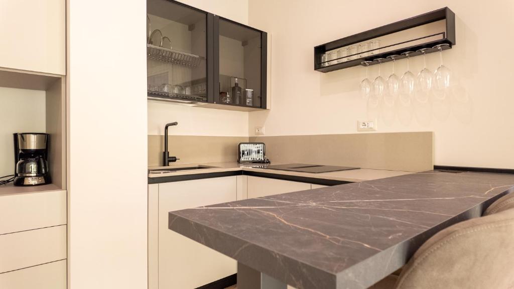 Soggiorno Chic , 2 Camere Vicino Colosseo e Metro - 2