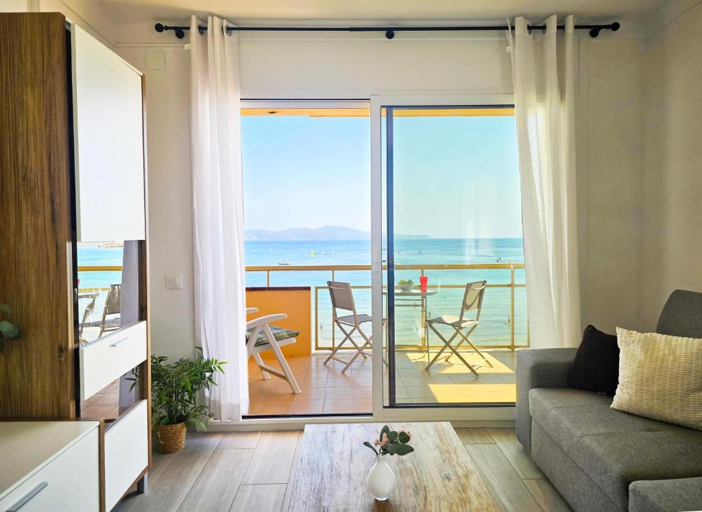 Apartamento Celeste frente al mar - 4