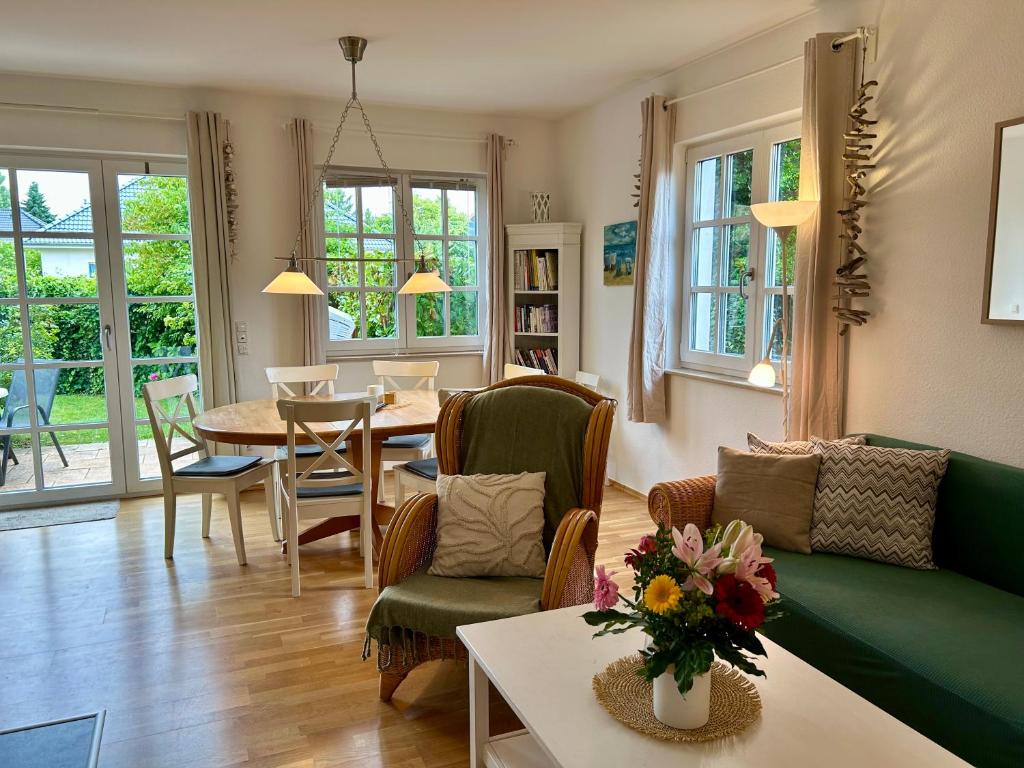 Haus Lykkelig, Zingst