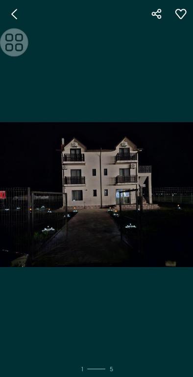 Pensiunea LA ANI, Vadu