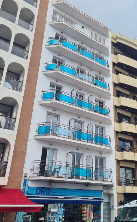 Hostal Blanc Lloret - 5