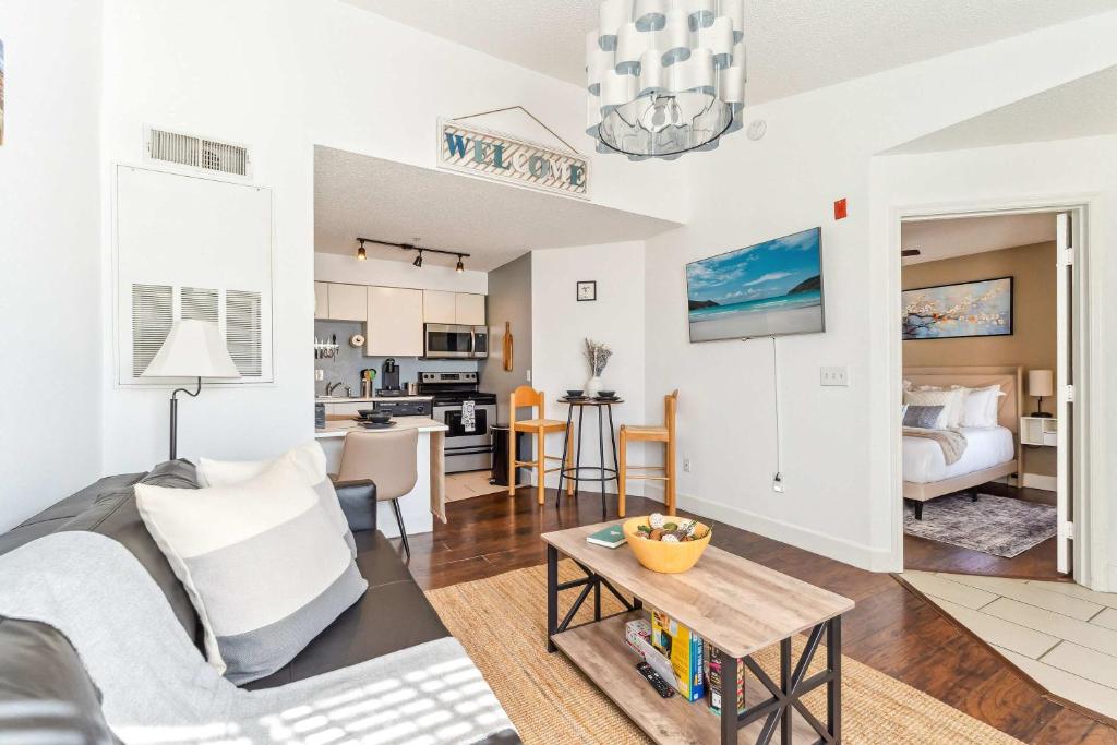 Adventure's at Villa Del Sol, Kissimmee