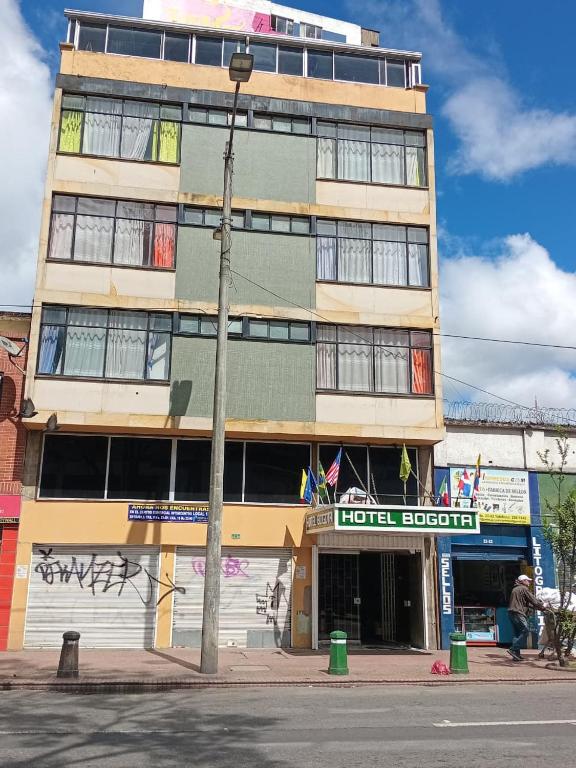 Hotel Bogota - 3