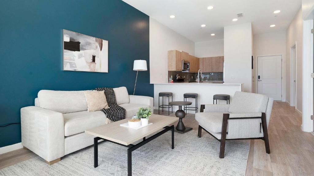 Landing at Deseo Grande - Orlando, Orlando