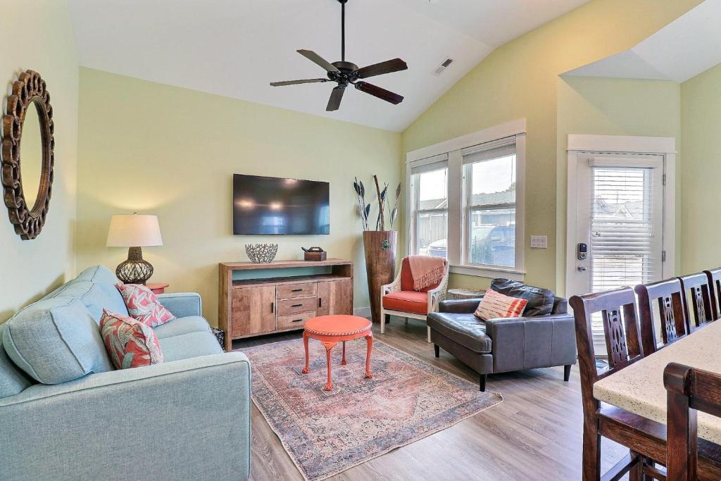 BQ10A - Salty SEArenity, Corolla