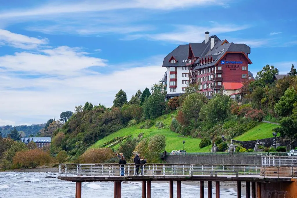Wyndham Puerto Varas Pettra，位于巴拉斯港的酒店
