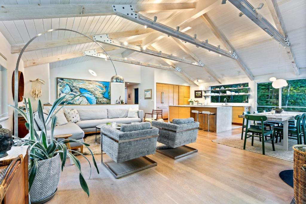 Kayaks & Sup's - Private Dock - Grand Piano, Kittery