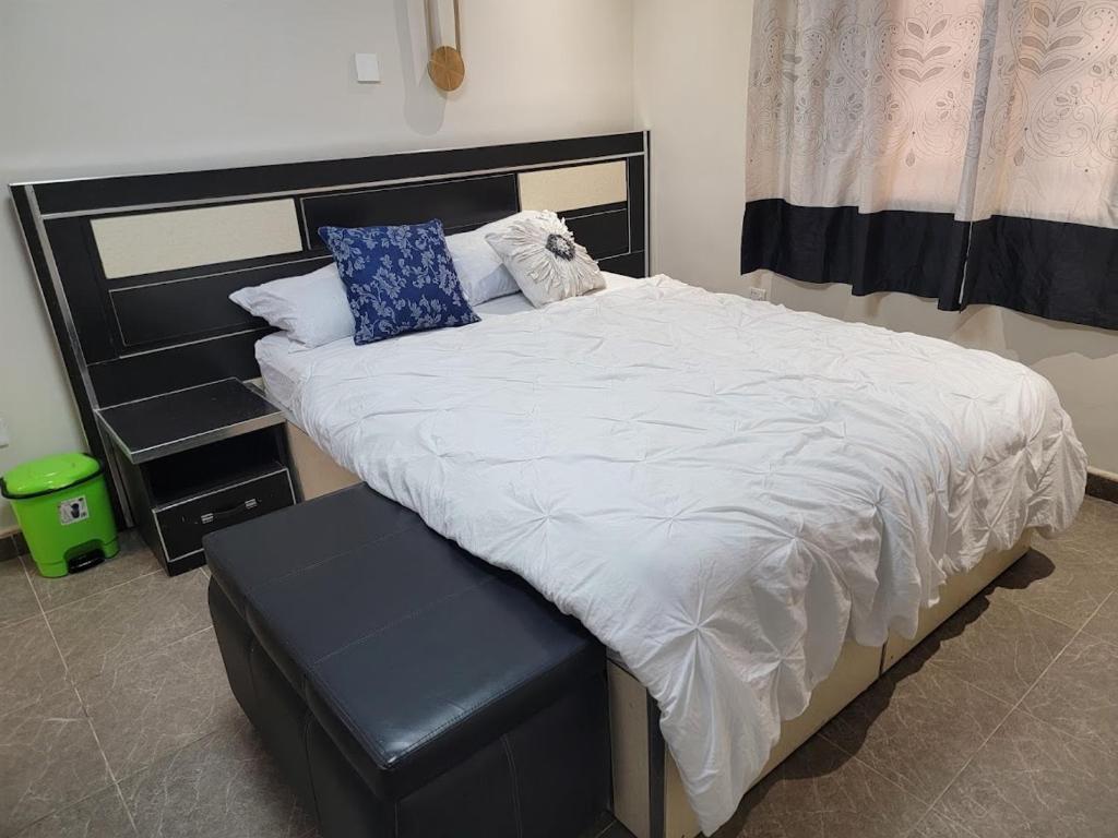 Standard Room 7, Ikeja