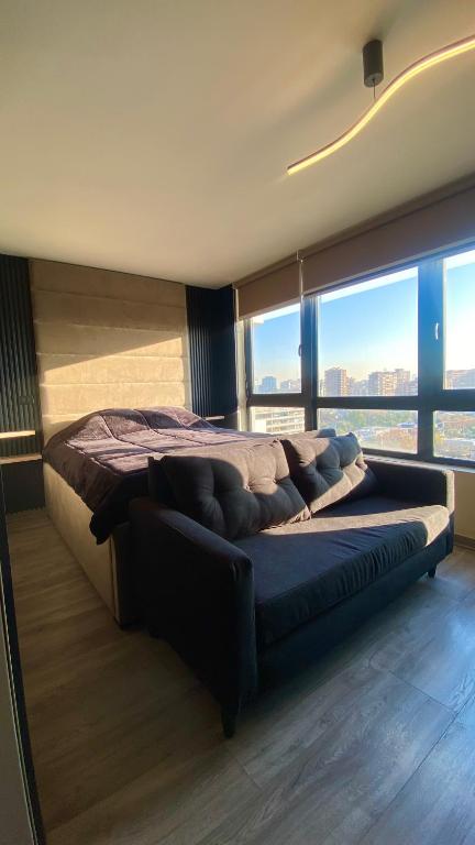 Lujoso Apartamento en Las Condes - 2