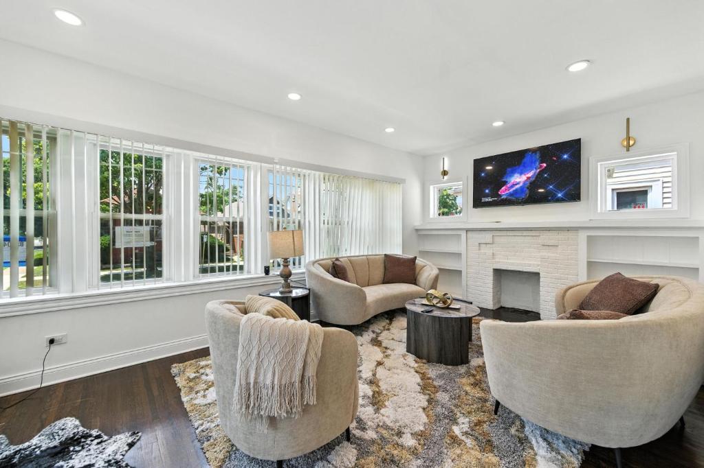 Heavenly Abode, Chicago