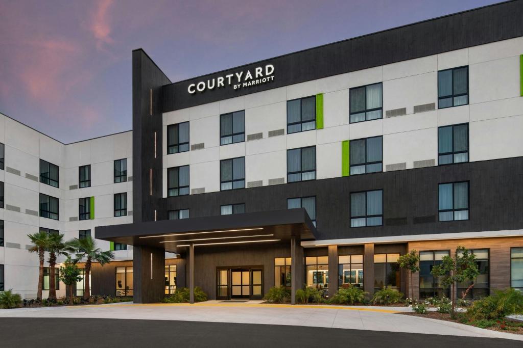 Courtyard by Marriott San Bernardino Loma Linda, Loma Linda
