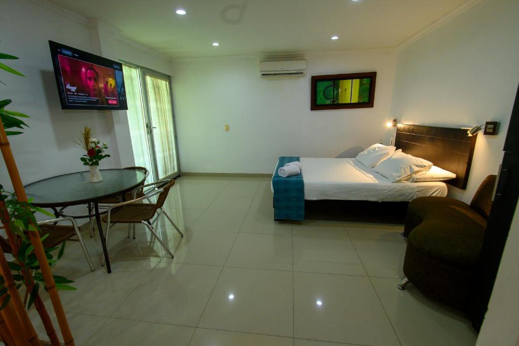 Hotel Villeta Suite - 3