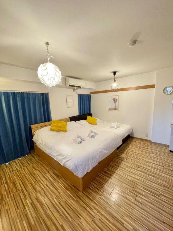 YMK Oshiage 6B, Tokio