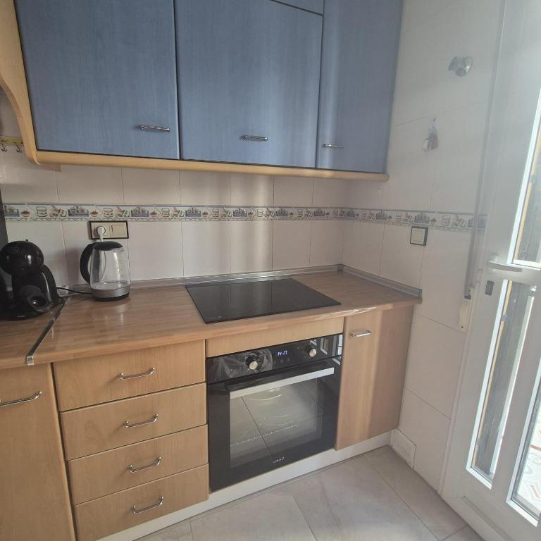 Orihuela - Sleeps 6 - Parking - Pool - PetFriendly - 5