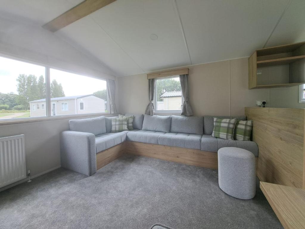 Brand new Static Caravan on Billing Aquadrome, Great Billing
