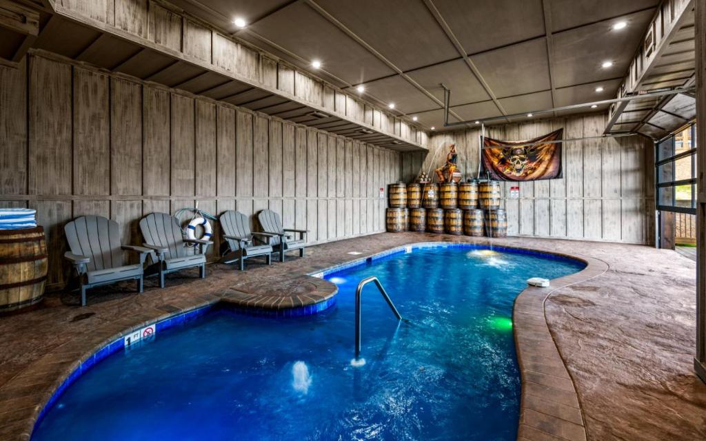 Treasure Cove, Sevierville