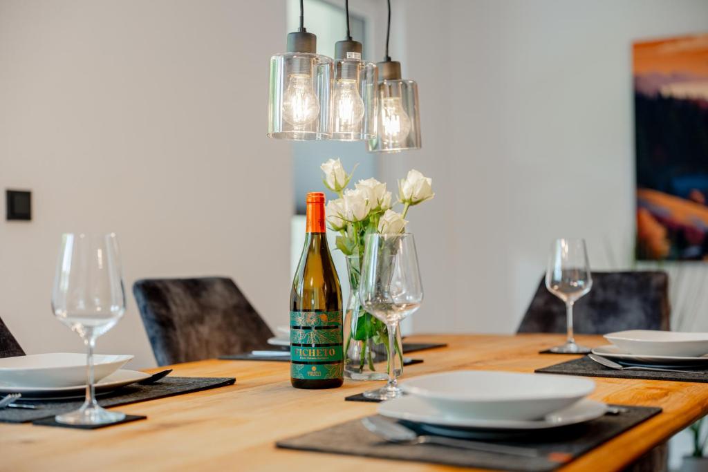 BPS Apartment #11 Flair - NATUR - NEU - Deluxe - Modern, Horb am Neckar