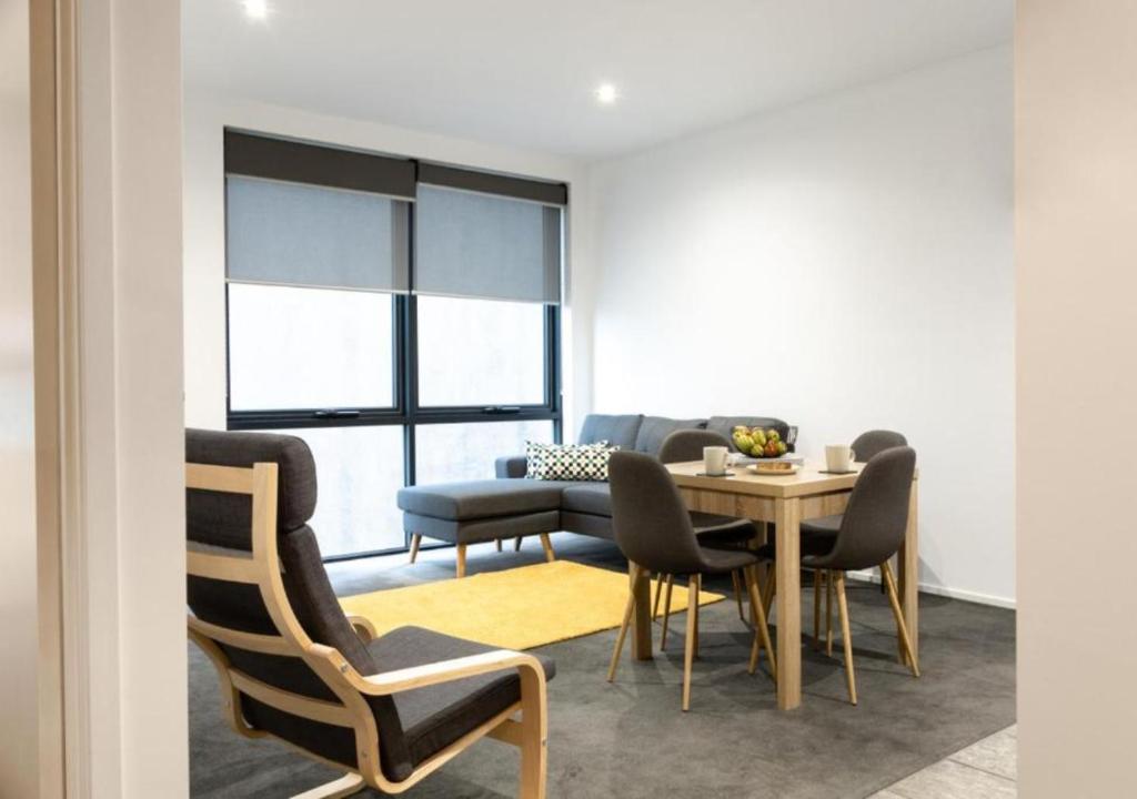 St Kilda Rd Gem, Prime Spot, Melbourne