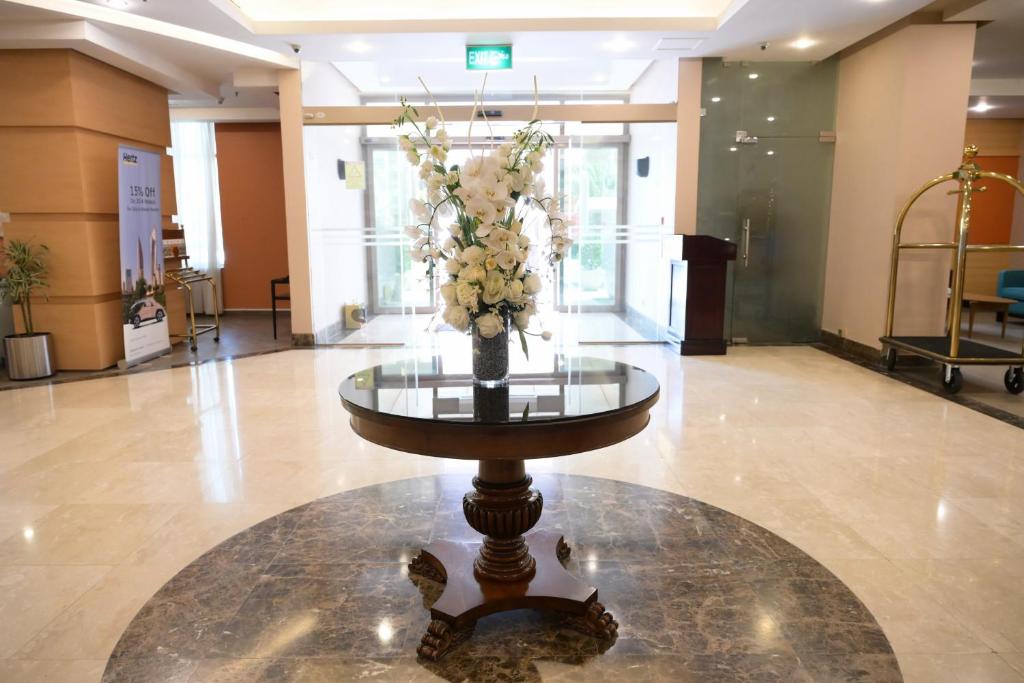 Lobby, Best Western Plus Mahboula in Kuwait