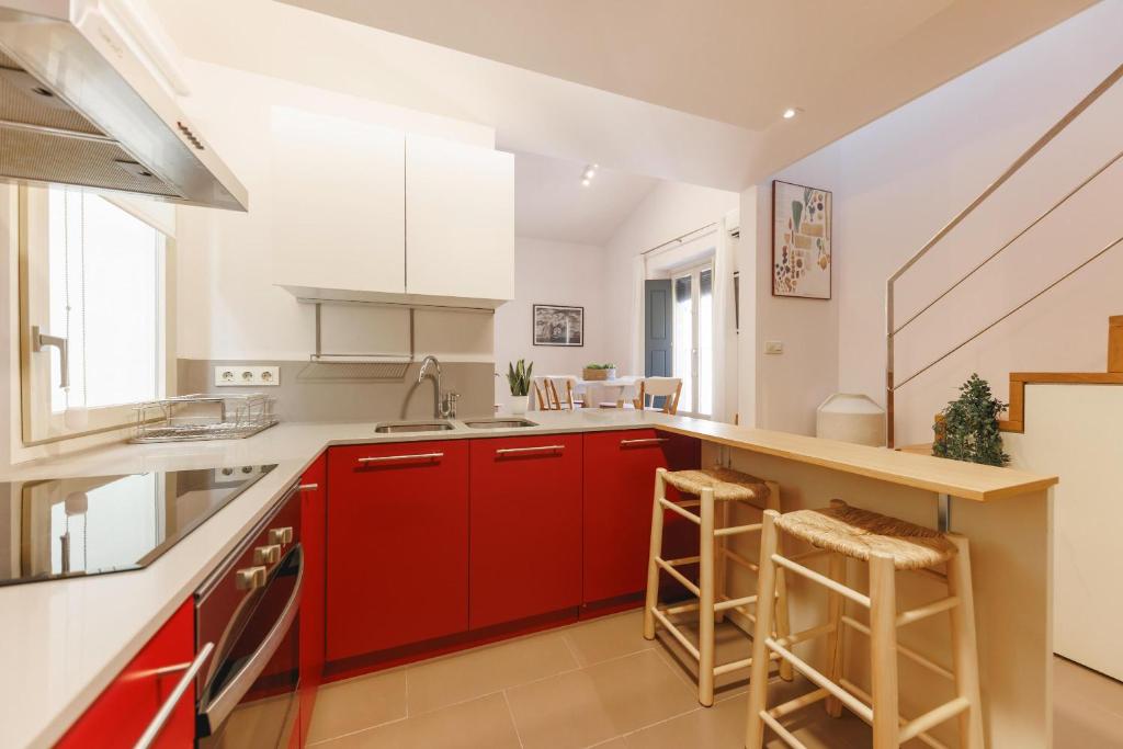 Bravissimo Cort Reial 4B Duplex, Monthly Apartment - 4