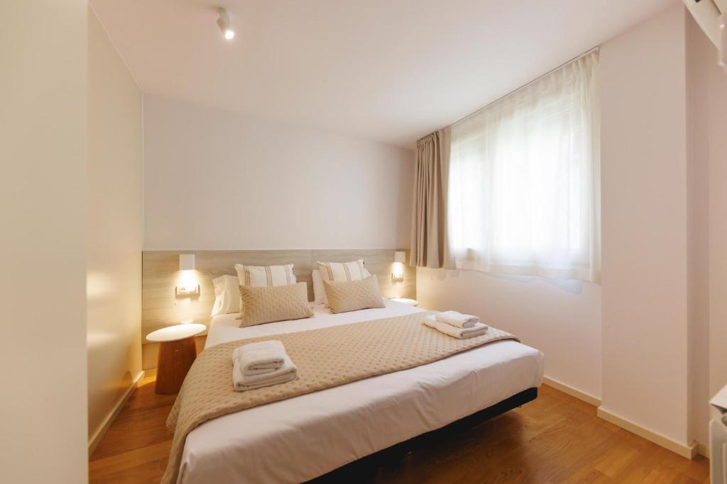 Bravissimo Cort Reial 4B Duplex, Monthly Apartment - 5