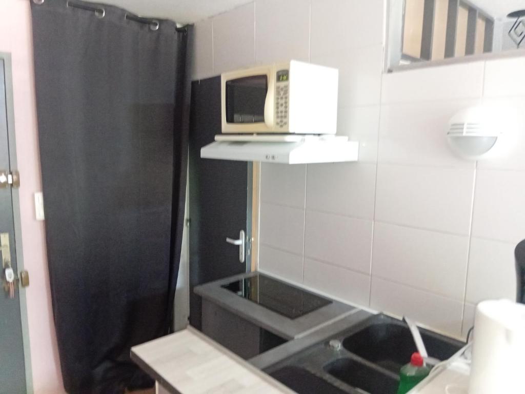 studio meuble ensoleille fibre Bouygues 전경