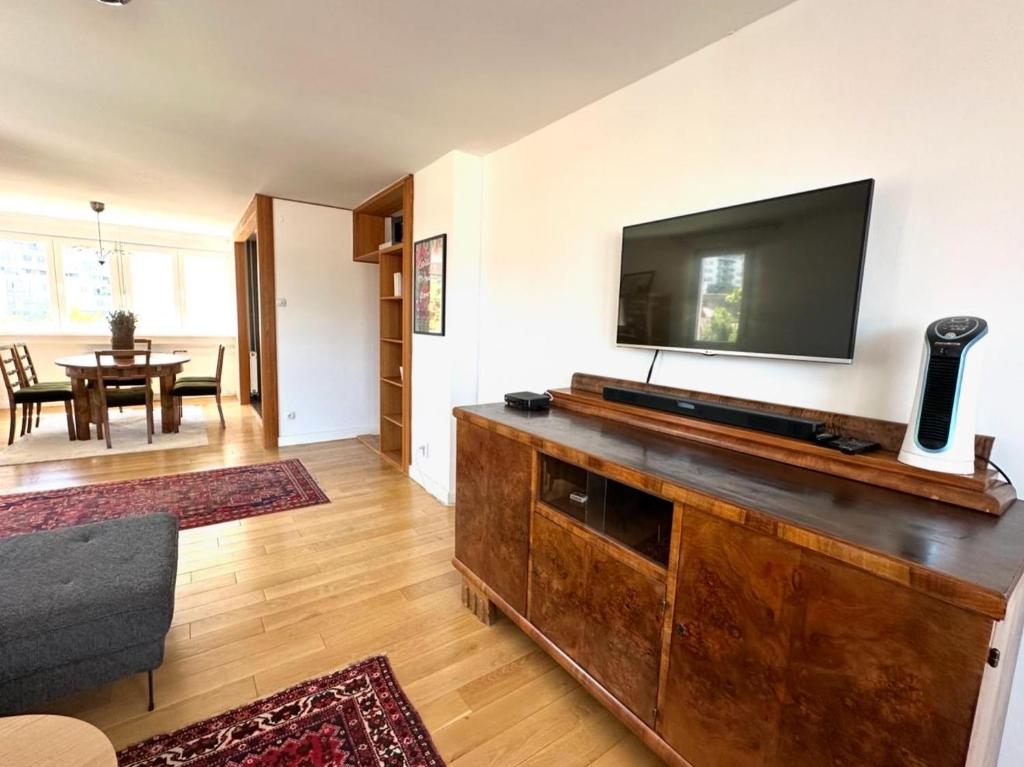 Skyline Apartment in Center - Sarajevo Best City View - 5