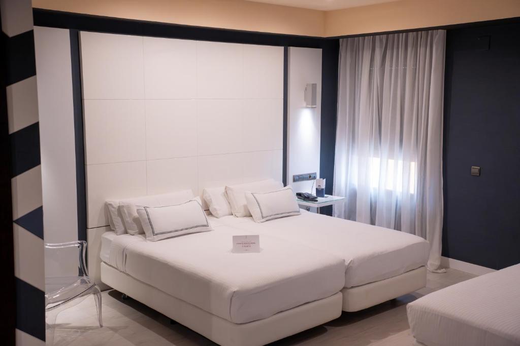Hotel Málaga Nostrum Airport - 4
