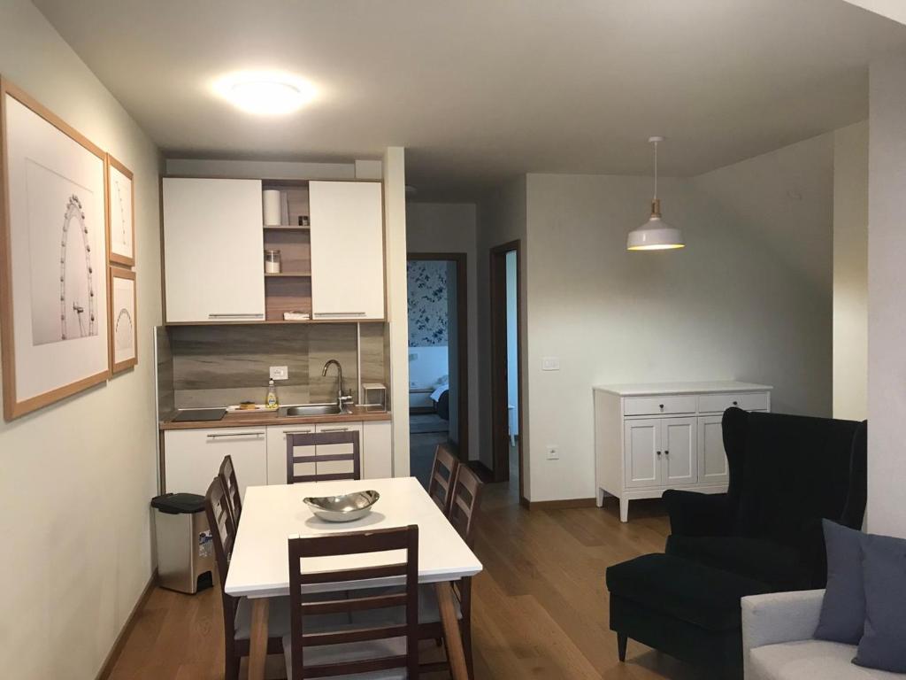 Dvosoban apartman u blizini jezera - 5