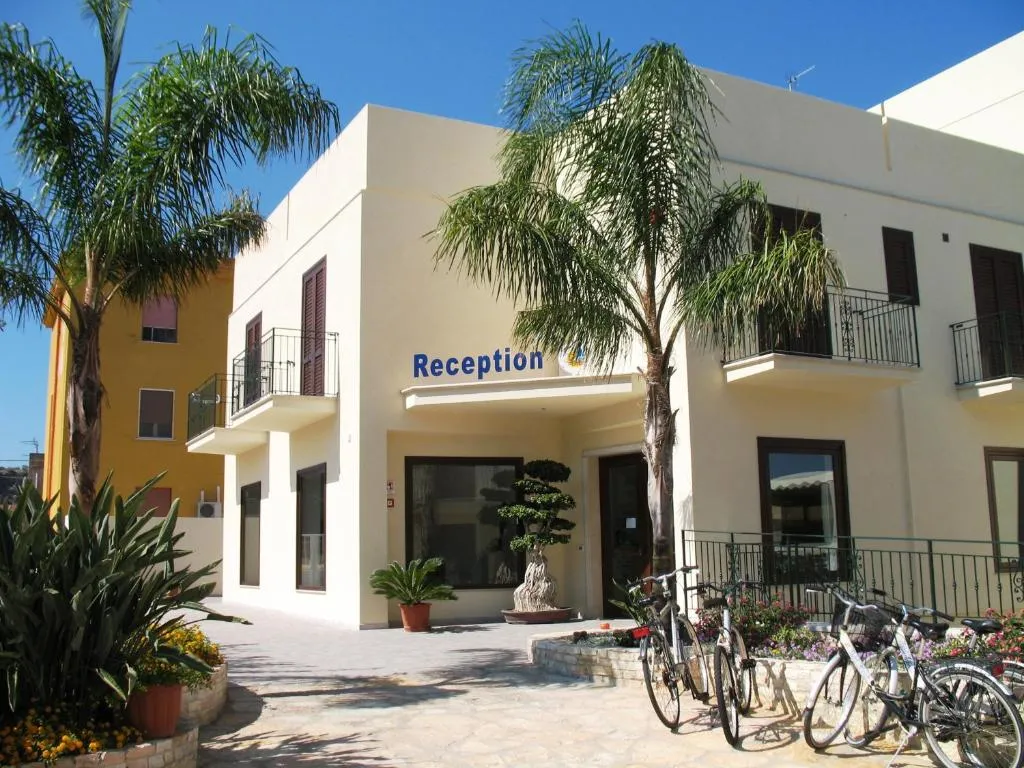 Hotel Sikania, מלון בסן ויטו לו קאפו