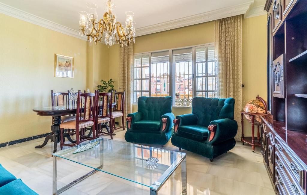 3 Bedroom Amazing Apartment In Torre Del Mar - 4