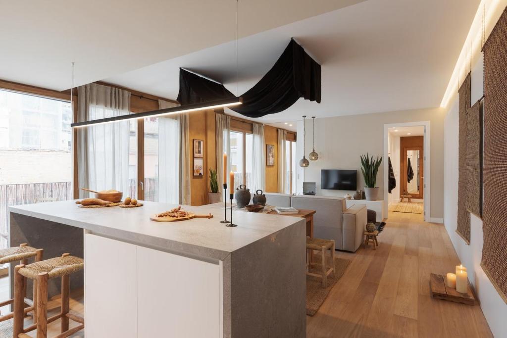 Kasba - 1 bedroom, a pool and terrace in Gràcia, Barcelona