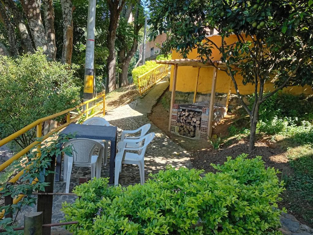Apartamento Campestre Medellin - 4