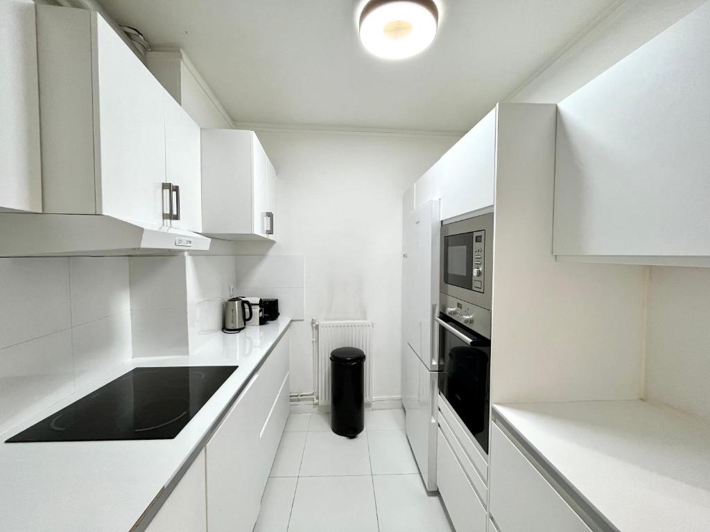 Beautiful Flat by Louvre & Tuileries - 5